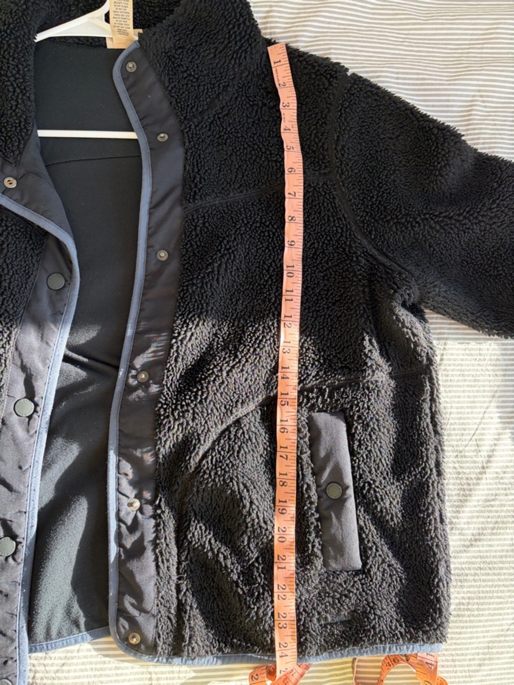 L.L. Bean Fleece Jacket - Picture 6 of 6